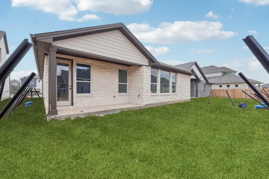 35 web or mls San Saba Dr S2412 035r 35 web or mls San Saba Dr S2412 035r