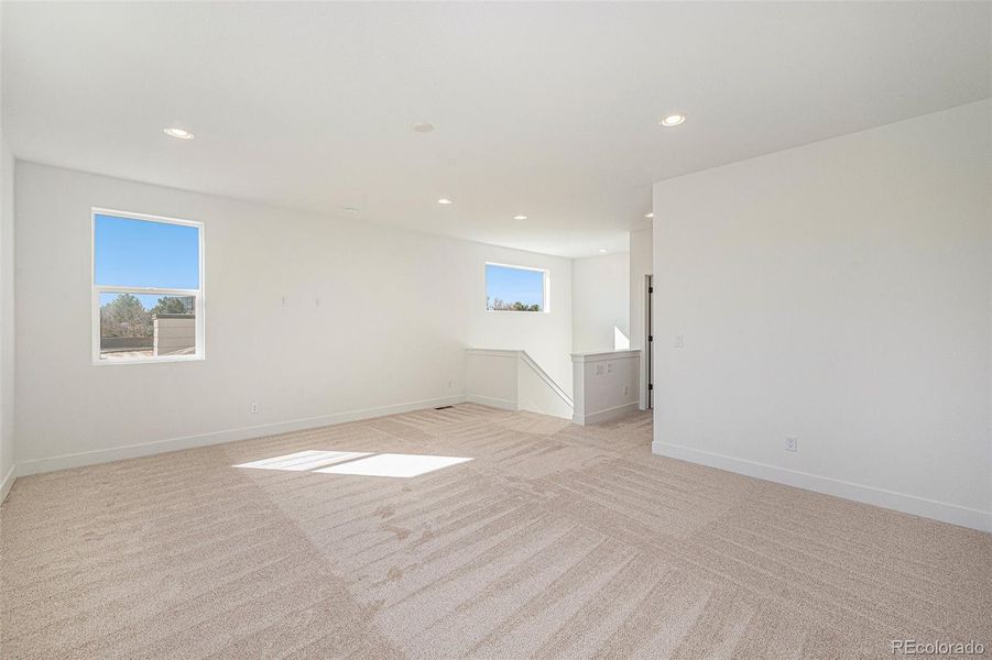 Spacious, unfurnished interior of a new home in Prelude at TAVA Waters, Denver (Image 17).