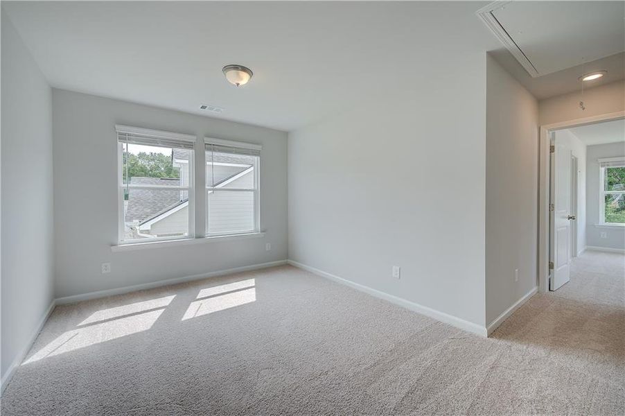 Spacious, unfurnished interior of a new home in Abbotts Crossing, Conyers (Image 21).