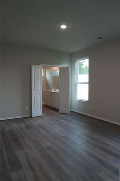 Spacious, unfurnished interior of a new home in , Anahuac (Image 15). Spacious, unfurnished interior of a new home in , Anahuac (Image 15).