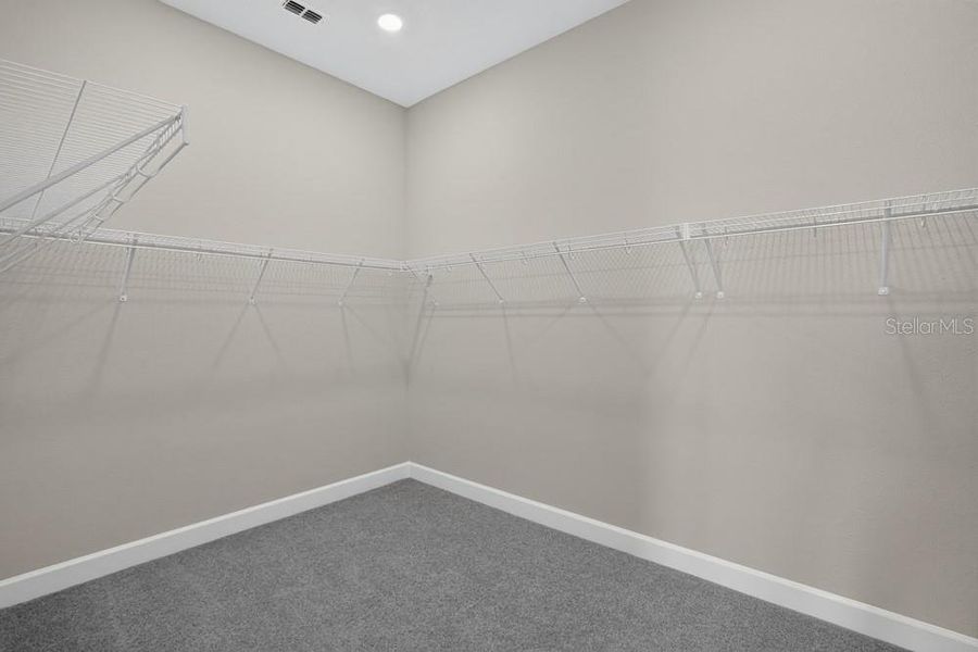 Spacious, unfurnished interior of a new home in Coasterra Community Group Page, Palmetto (Image 23).