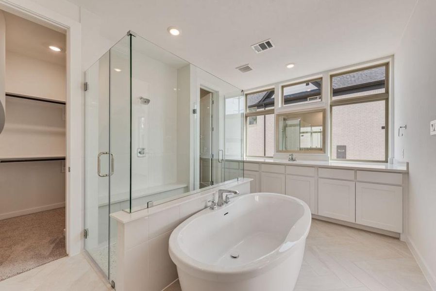 Furnished interior view inside a new home in Chatham Reserve, Providence Village (Image 10).