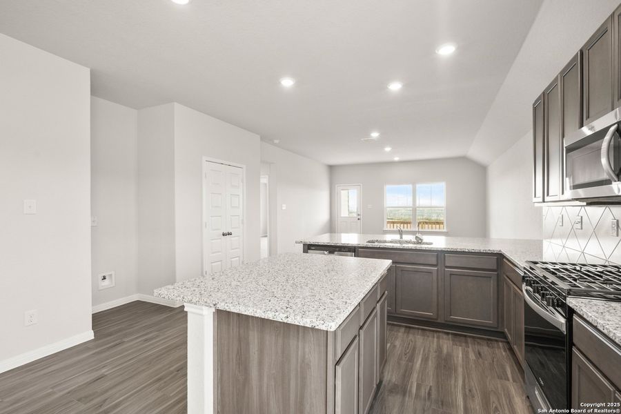 Image 29 of a home in Hunters Ranch.