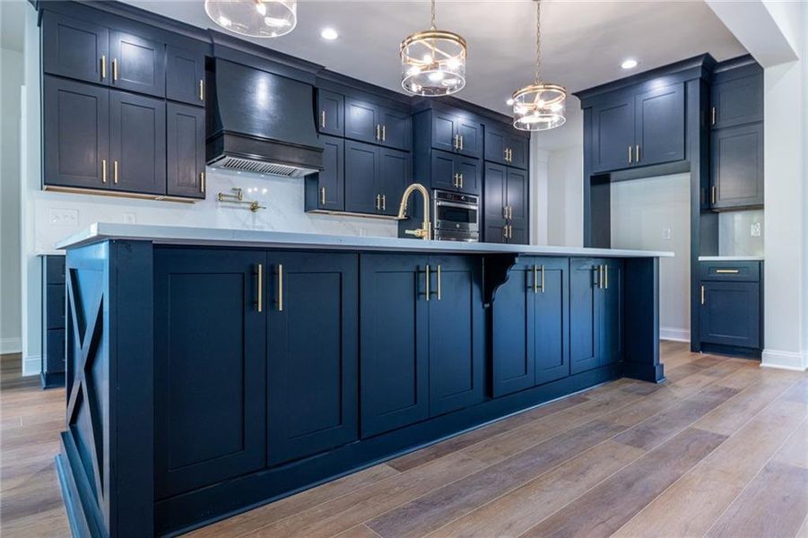Furnished interior view inside a new home in , Dallas (Image 17).