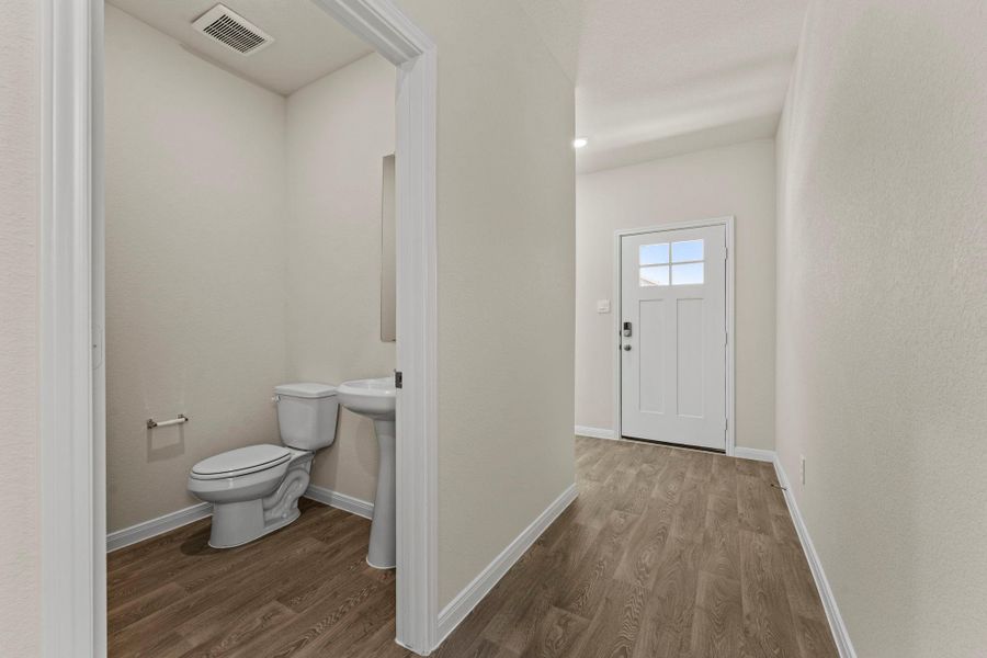 Spacious, unfurnished interior of a new home in Whisper South, San Marcos (Image 13).