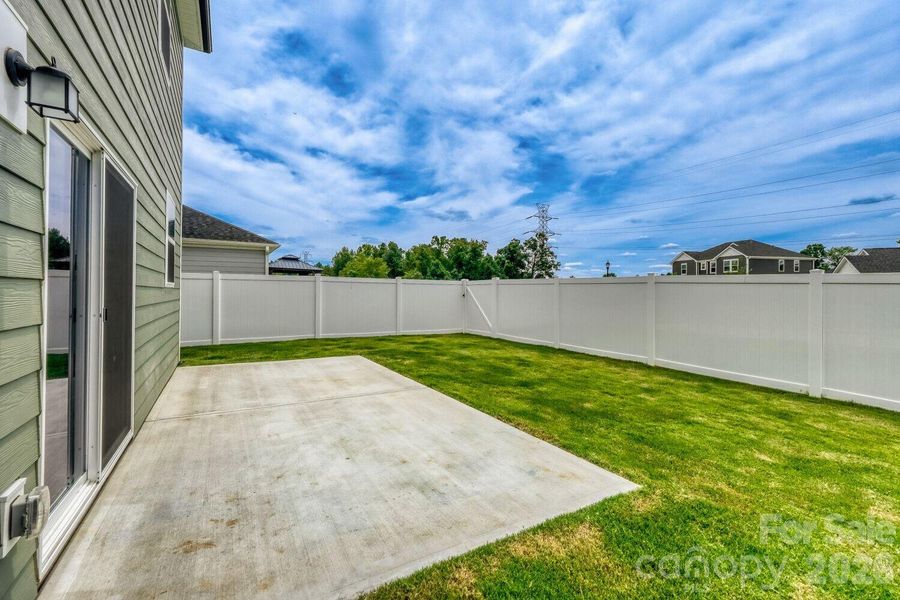 Exterior details and patio area of a home in , Midland (Image 4).
