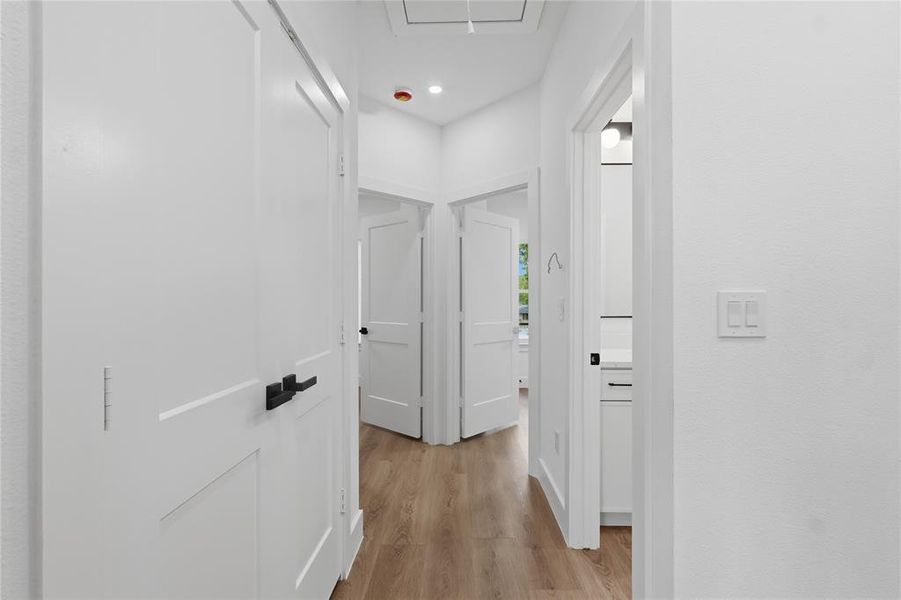 Spacious, unfurnished interior of a new home in , Dallas (Image 20). Spacious, unfurnished interior of a new home in , Dallas (Image 20).