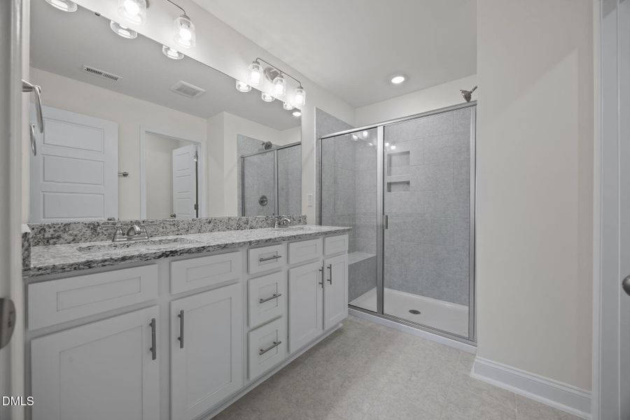 23-web-or-mls-IMG_9839 23-web-or-mls-IMG_9839