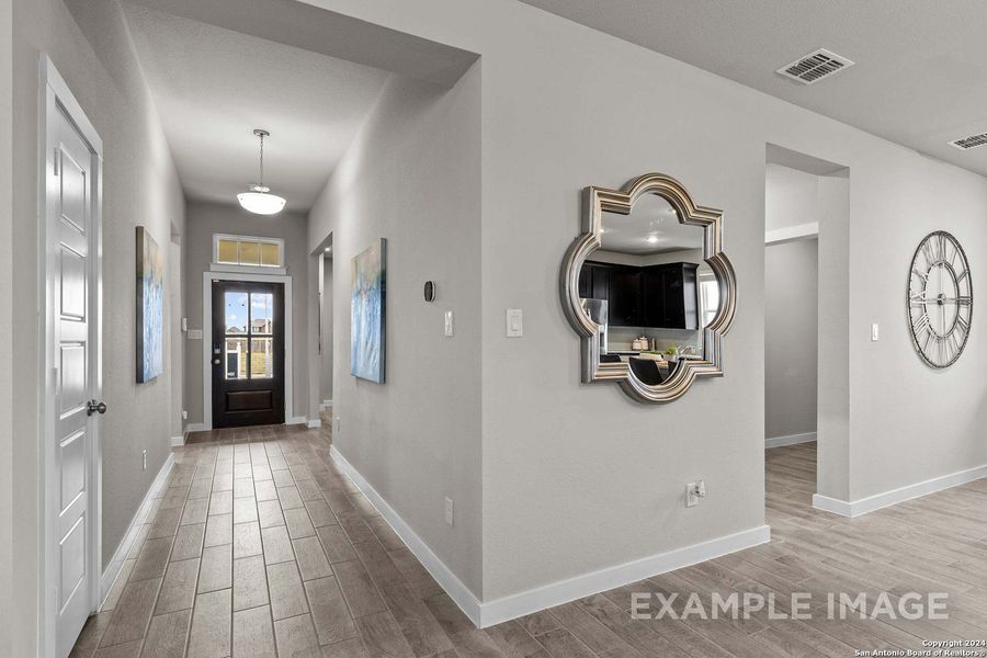 Furnished interior view inside a new home in Hannah Heights, Seguin (Image 17).