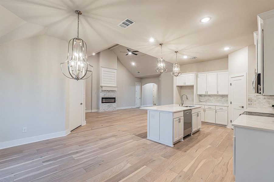 Image 38 of a home in .