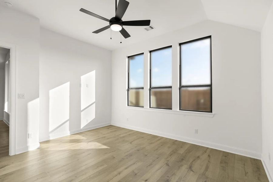 Clay B Primary Suite