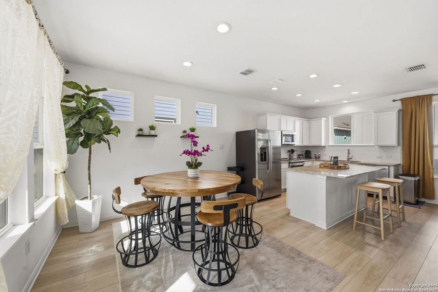 Furnished interior view inside a new home in , New Braunfels (Image 14).