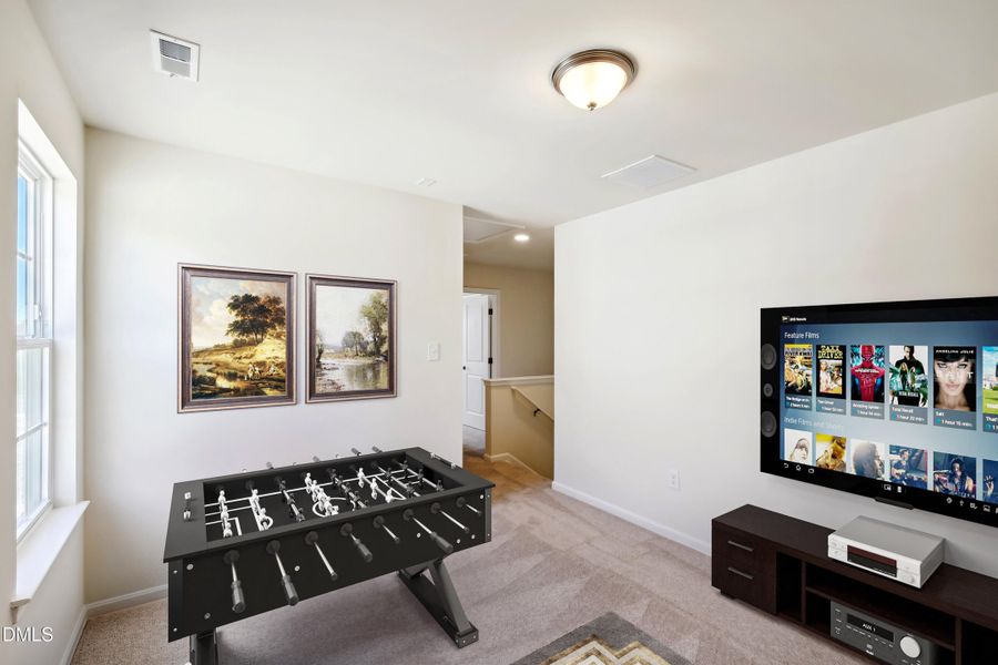 Summit -upper level-sitting room-final