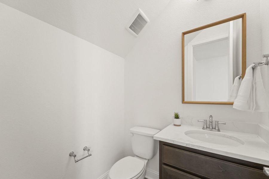 Furnished interior view inside a new home in The Highlands - 65', Porter (Image 10).