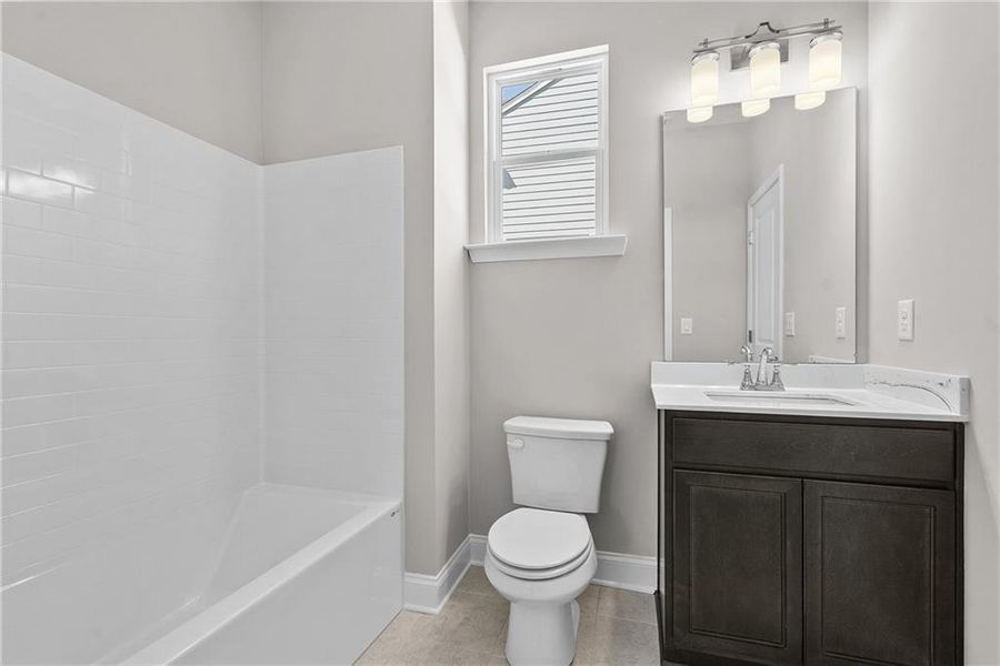 Furnished interior view inside a new home in Edenglen, Buford (Image 10).