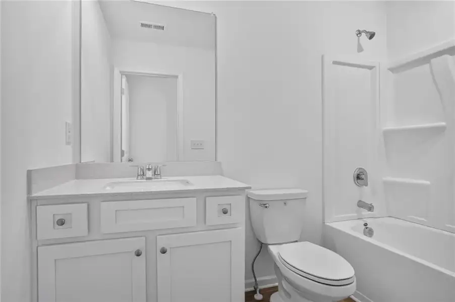 Furnished interior view inside a new home in Apalachee Hills, Bethlehem (Image 7).