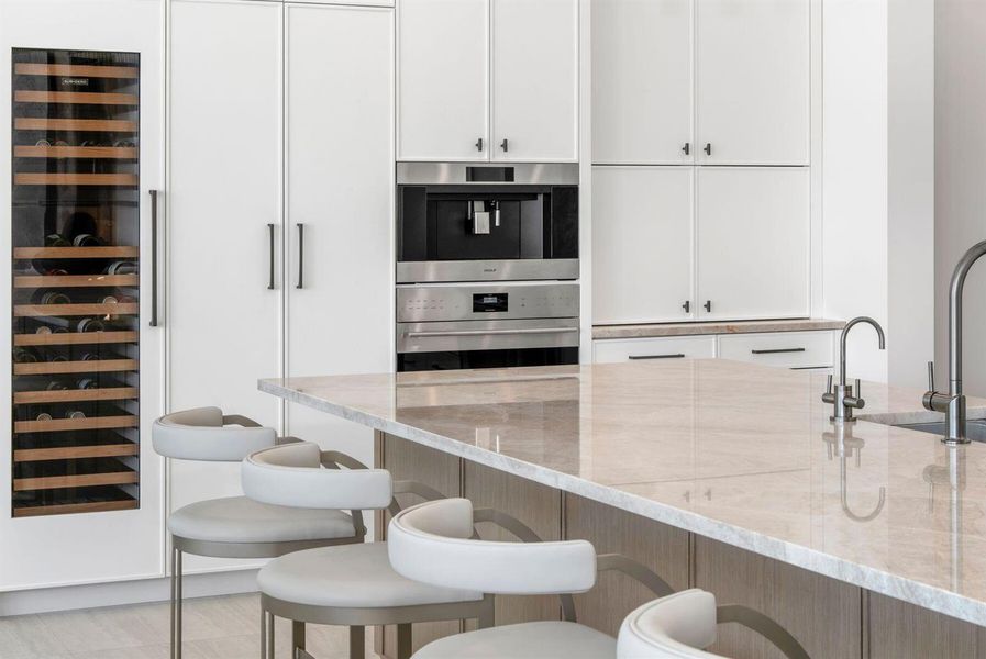 2400 Barcelona Dr_1oakstudios_15