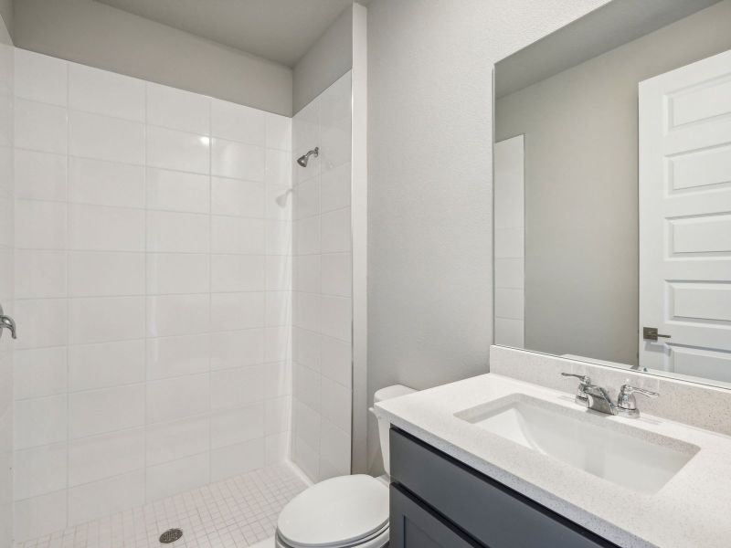 Bathroom in the Onyx floorplan at 6406 NW Sweetwood Drive