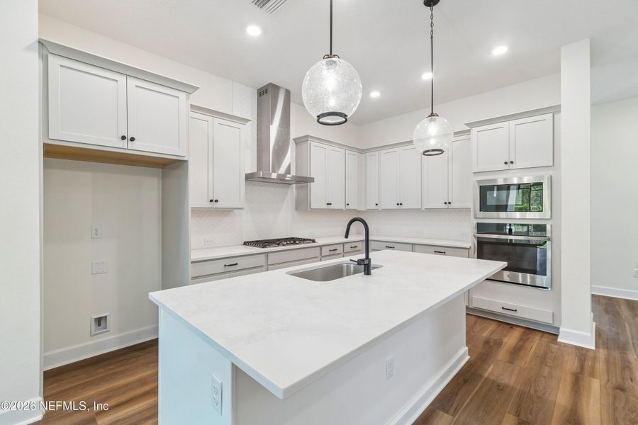 Furnished interior view inside a new home in Seabrook Village 40' Front Entry, Ponte Vedra (Image 4).
