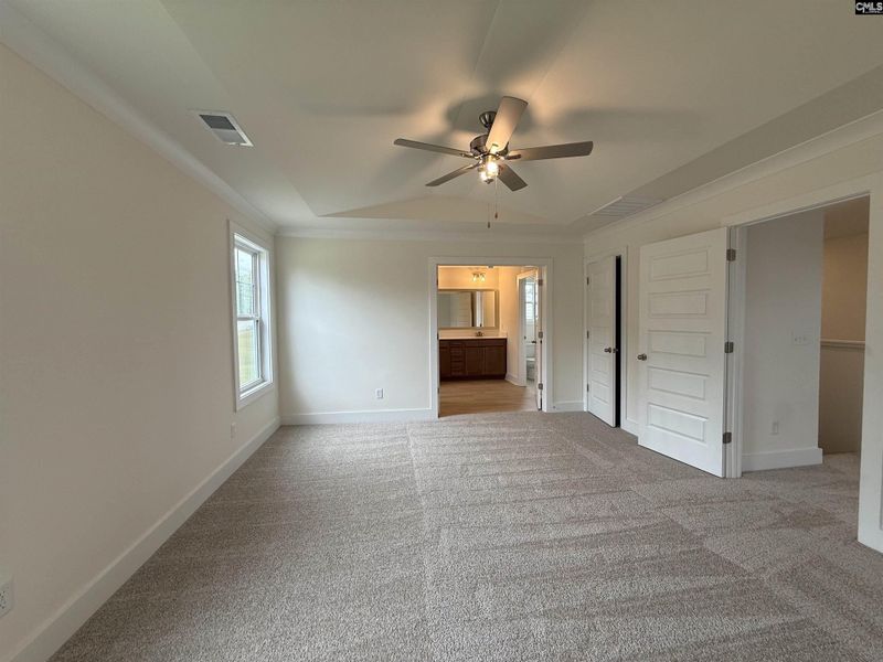 Spacious, unfurnished interior of a new home in Cottages at Roofs Pond, West Columbia (Image 41).
