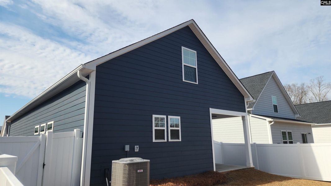 Exterior details and patio area of a home in Bickley Station, Irmo (Image 3).
