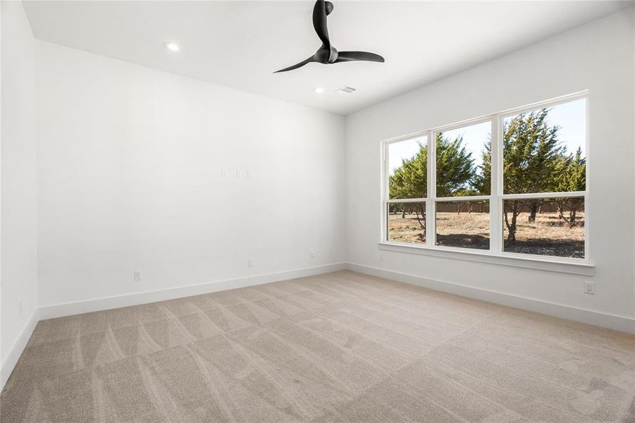 Spacious, unfurnished interior of a new home in Hidden Lakes on Mockingbird, Midlothian (Image 28). Spacious, unfurnished interior of a new home in Hidden Lakes on Mockingbird, Midlothian (Image 28).