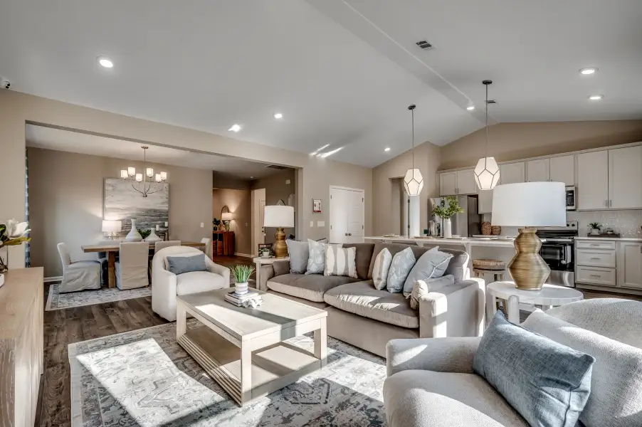 Representative furnished interior of a home built from the Georgetown by Beazer Homes in Somerset, Myrtle Beach (Image 12).