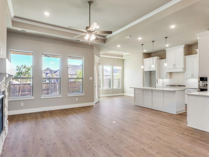 Spacious, unfurnished interior of a new home in Ladera at the Reserve, Mansfield (Image 26).