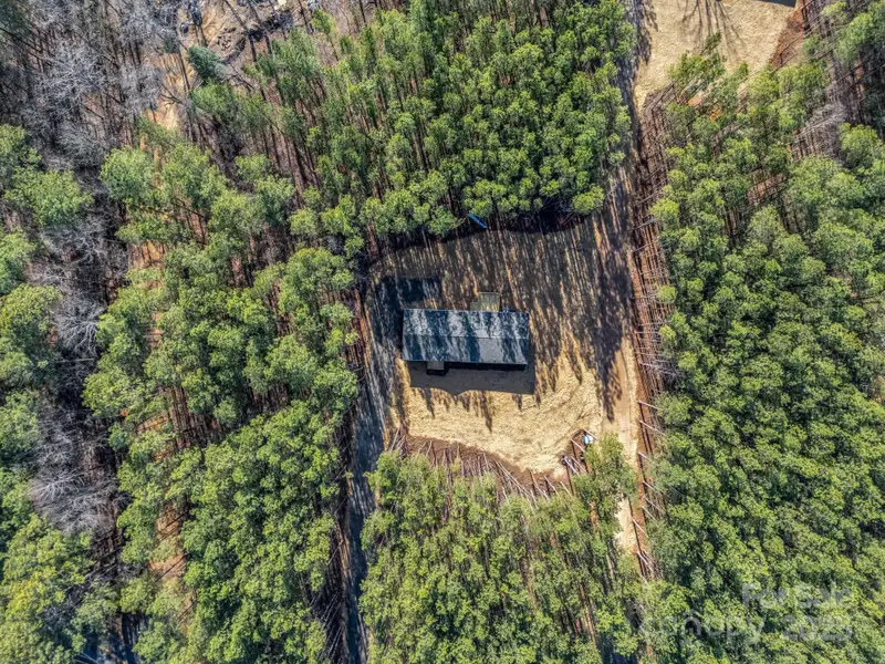 Image 33 of a home in . Image 33 of a home in .