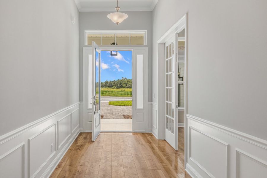 Representative furnished interior of a home built from the Caspian by Riverside Homes in Hidden Creek at SilverLeaf, St. Augustine (Image 8).