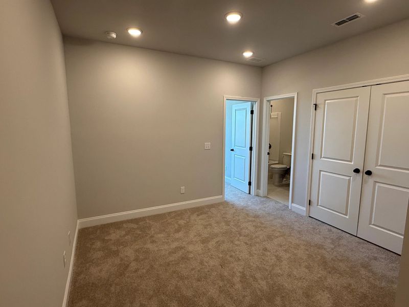 Spacious, unfurnished interior of a new home in Promenade at Clari Park, Murfreesboro (Image 14). Spacious, unfurnished interior of a new home in Promenade at Clari Park, Murfreesboro (Image 14).