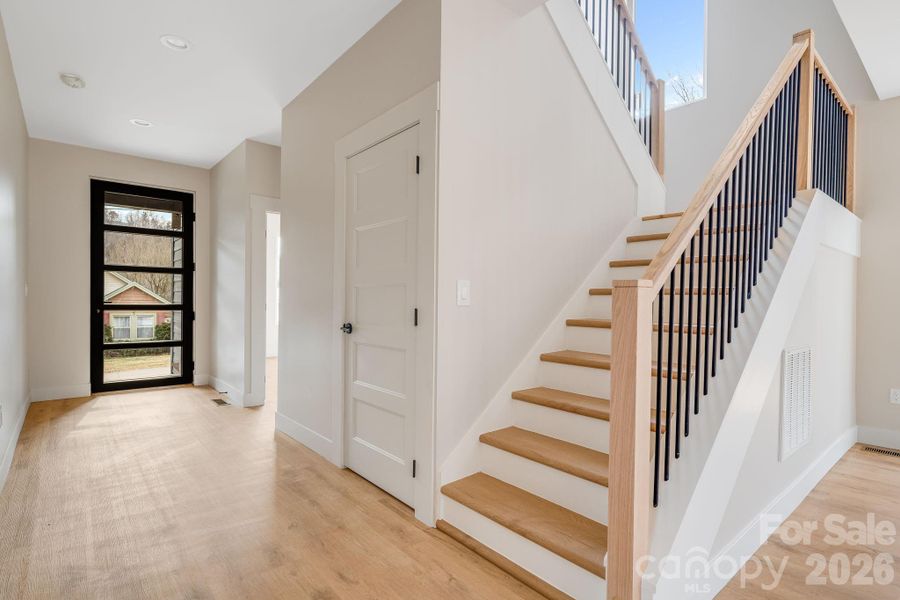 Spacious, unfurnished interior of a new home in , Black Mountain (Image 20).