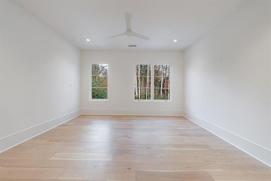 Spacious, unfurnished interior of a new home in , Atlanta (Image 133). Spacious, unfurnished interior of a new home in , Atlanta (Image 133).