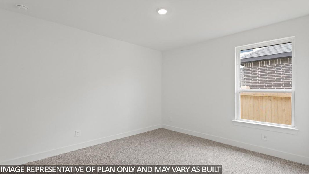 Spacious, unfurnished interior of a new home in Silverthorne, Conroe (Image 13). Spacious, unfurnished interior of a new home in Silverthorne, Conroe (Image 13).