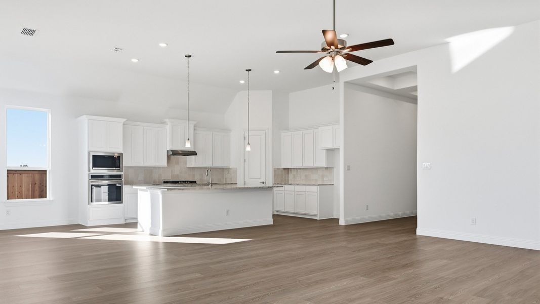 Furnished interior view inside a new home in Rio Vista at Kelly Ranch, Aledo (Image 26).
