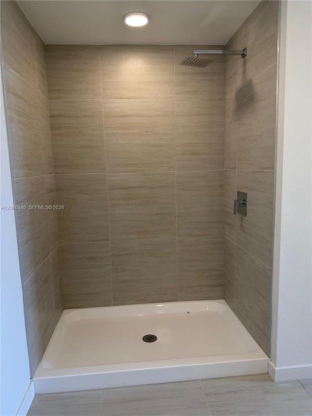 Second bathroom shower