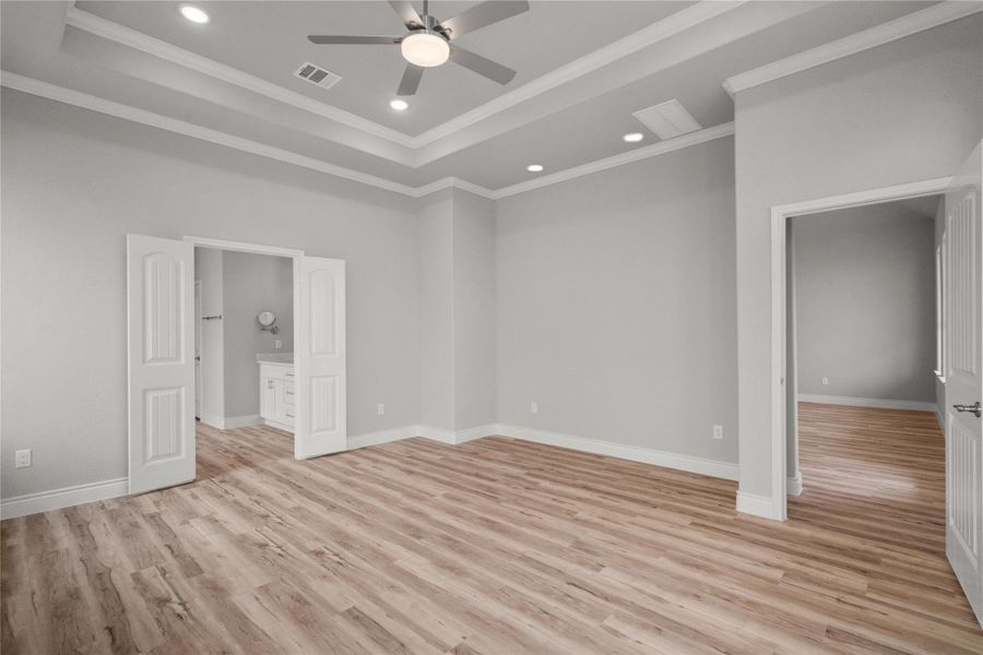 Spacious, unfurnished interior of a new home in , Texas City (Image 13). Spacious, unfurnished interior of a new home in , Texas City (Image 13).