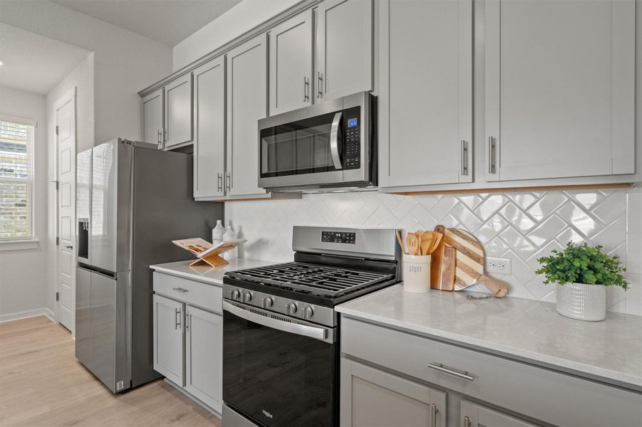 Stainless steel appliances, gas range Stainless steel appliances, gas range