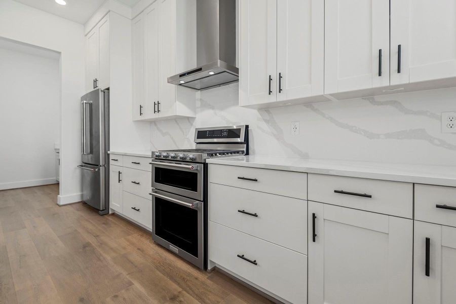Furnished interior view inside a new home in Hallimore Ranch, Rosenberg (Image 7). Furnished interior view inside a new home in Hallimore Ranch, Rosenberg (Image 7).