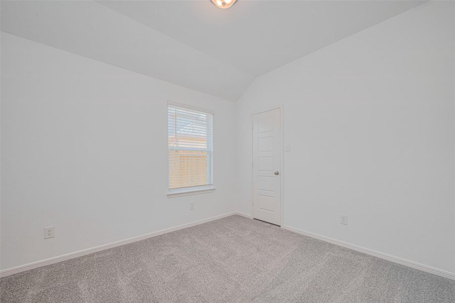 Spacious, unfurnished interior of a new home in Sunterra, Katy (Image 21).