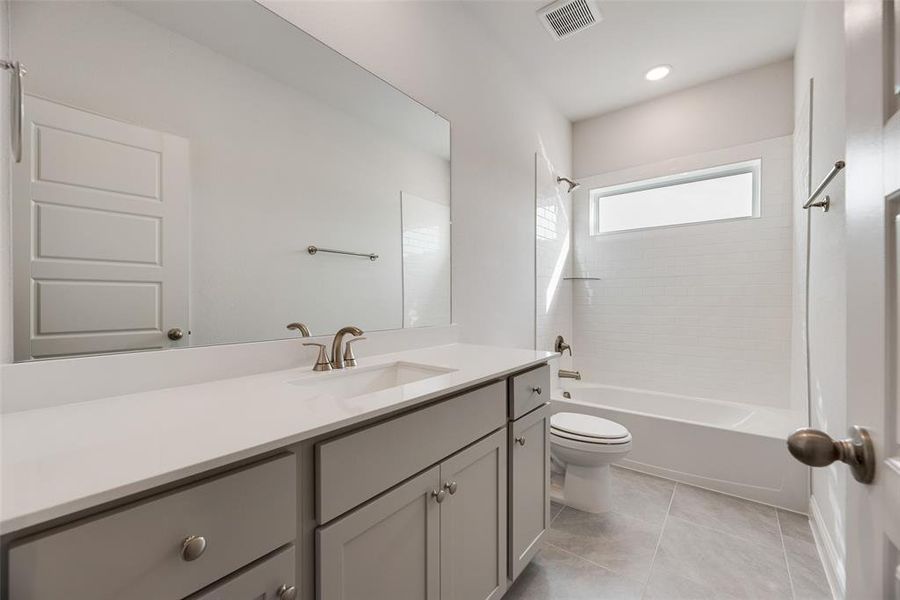 Furnished interior view inside a new home in Creekside of Crowley, Crowley (Image 10). Furnished interior view inside a new home in Creekside of Crowley, Crowley (Image 10).