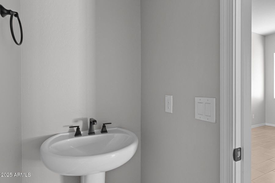 Homesite41-005 Homesite41-005