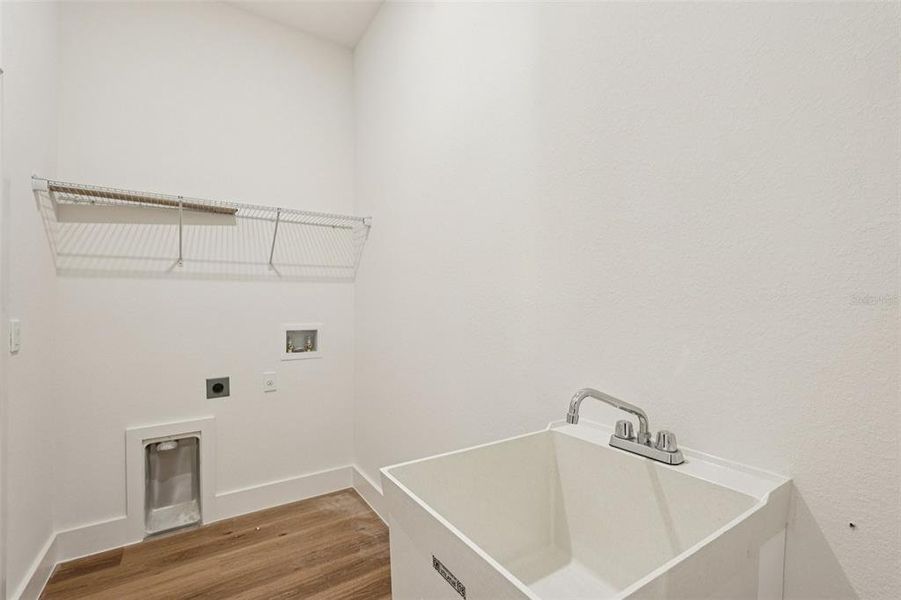 Image 39 of a home in .