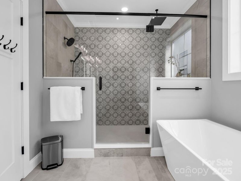 Furnished interior view inside a new home in , Columbus (Image 4).