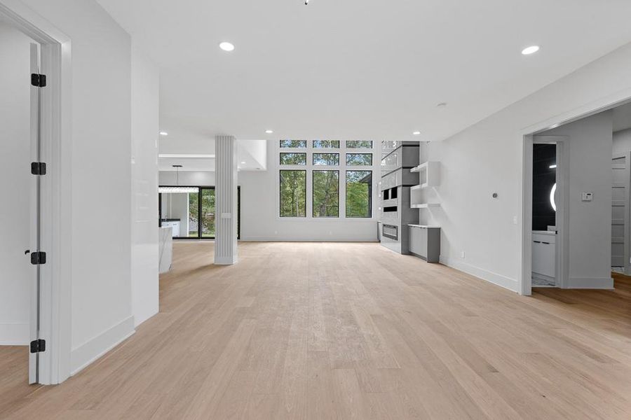 Spacious, unfurnished interior of a new home in , Buford (Image 22).