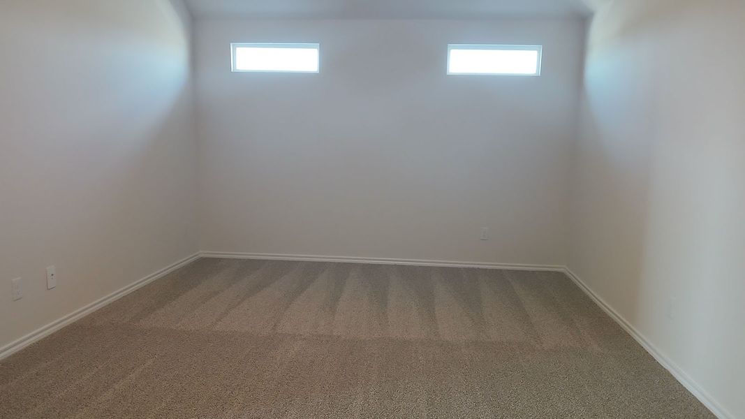 Spacious, unfurnished interior of a new home in Wildwood, Royse City (Image 10).