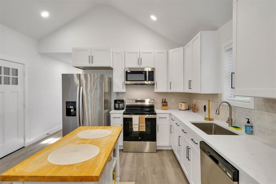 Furnished interior view inside a new home in , Cooper (Image 29).