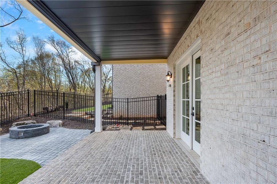 Exterior details and patio area of a home in Waterside Single Family, Peachtree Corners (Image 29).