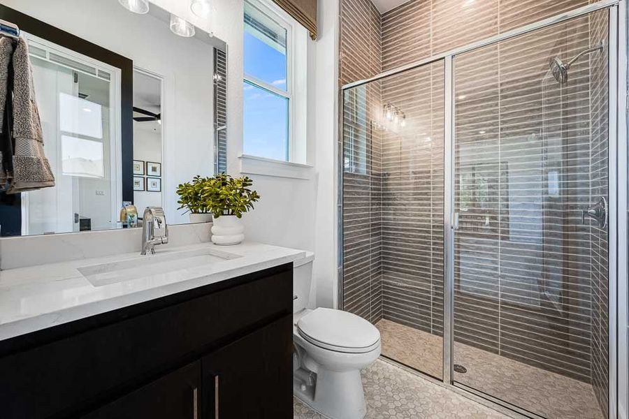 Furnished interior view inside a new home in Travisso, Leander (Image 26).