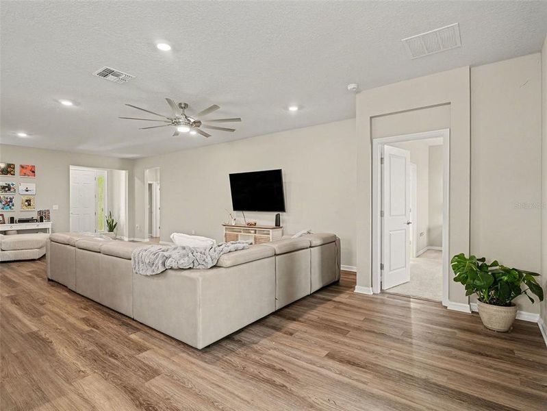 Furnished interior view inside a new home in Star Farms at Lakewood Ranch, Bradenton (Image 25).